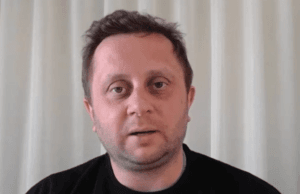 Octave Klaba (OVHcloud) invite l&rsquo;Europe à investir dans l’IA souveraine