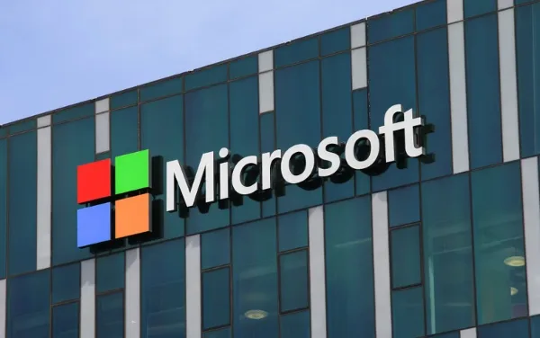 Microsoft va doubler la taille de son réseau de datacenters d’ici deux ans