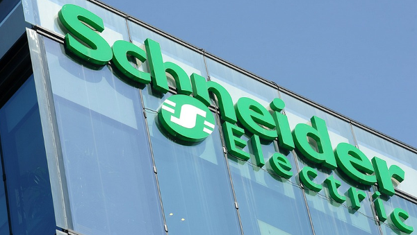 Schneider Electric fait l’acquisition de Motivair Corporation (solutions avancées de refroidissement liquide)