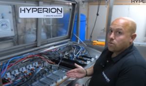 Vidéo exclusivité DCmag – Visite du Lab d’Hyperion et découverte de la solution de refroidissement en immersion (vol2)