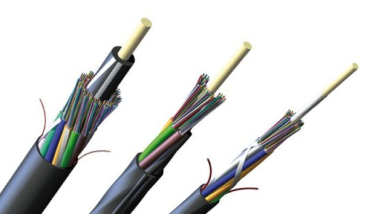 Fibre optique : Amazon signe un contrat de plusieurs milliards avec Corning